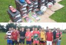 Prefeita Kelly Alencar entrega material esportivo para jogadores da Seleção de Lagoinha