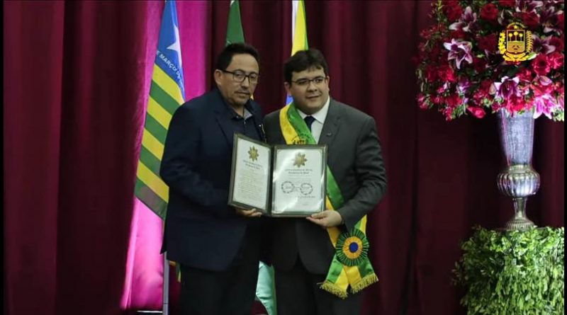 Secretário de Governo de Lagoinha do Piauí Walter Alencar recebe Homenagem do Governo do Estado