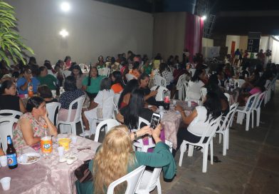 Prefeitura de Lagoinha realizou festa em Homenagem as Mães   