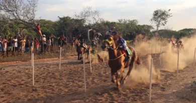 Corrida de cavalos movimentou o Festejo da Comunidade Estaca Zero