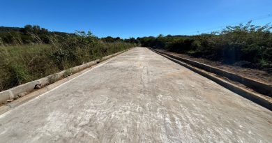 Prefeitura de Lagoinha intensifica a construção do calçamento na Comunidade Estaca Zero